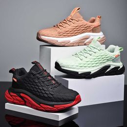 HBP Non-Brand High Quality Men Shoes Mens Chunky Sneakers Hip Hop Street Style Casual Shoes Height Increasing Thick Sole Mans Shoes