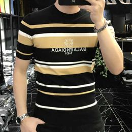 Men's T-Shirts 2023Tee Shirt Homme Personalised Striped Contrast Heat Drill Slim Fit Elastic Ice Silk Short Sleeve T-shirt Round Neck MenTshirt J240319