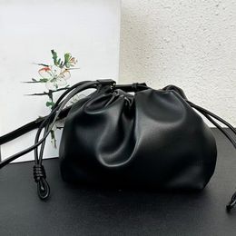 Designer Real Leather Drawstring Bucket Bags Clutch Premium Cow Leather Brand Cloud Lady Shoulder Bags Luxury Girl Lovely Totes Quality Underarm Bag 240515
