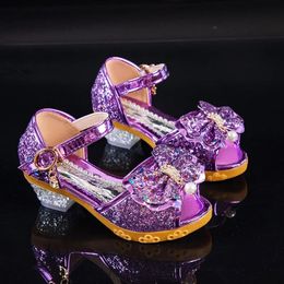 Kids Princess Girls Sandals Glitter Shiny Rhinestone Butterfly Student Party Dance Shoes 5-13 Yearss Children Summer High Heel 240308