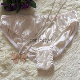 Women's Panties 100% Silk Panties Female Ladies Seamless Underwear Comfortable Breathable Satin Briefs Sexy Pure Colour Luxury Plus Size Panties 240319
