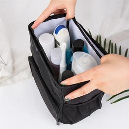Storage Bags Hanging Toiletry Bag Large Capacity Wall Mounted Portable Organiser For Travel
