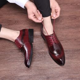 Boots 2020 High Quality Italian Leather Shoes Men Fashion Business Shoes Casual Shoes Pointed Toe Shoes Wedding Flat Dress Party Shoes