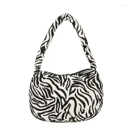 Totes 2024 Fashion Women's Bag Leopard Pattern Shoulder Hobos Handbag Female Nylon Simple Underarm Bags Korean Style Bolsas