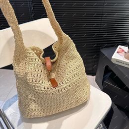 Fashion Shoulder Women Luxury Designer Bag Luxury Classic Gold Letters Natural Woven Large Capacity Tote Bag Women Handbag Bag