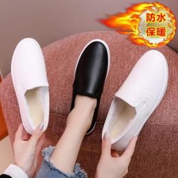 Flats Leather Ladies White Flats Ballet Shoes Women Fashion Round Comfy Wide Toe Loafers Female Shoes Hospital Nurse Shoes