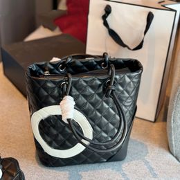 Classic Cambons Panda Two-tone Mini Bucket Shoulder Bags Black-white Diamond Lattice Round Strap Underarm Handbags Trends Large Capacity Daily Outfit Purse 21X24CM