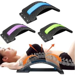 Magnetotherapy 4Level Adjustable Back Massager Stretcher Waist Neck Fitness Lumbar Cervical Spine Support Pain Relief 240318