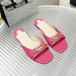 Summer Fashion Sandals Designer Slippers Comfortable Elegant Jelly Women Sweet Simple Open Toe Flat Shoes