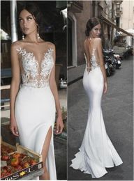 2021 Sexy Side Split Wedding Dresses Beach Lace Appliques Illusion Beach Bridal Dress Satin Bohemian Wedding Formal Gown Sheath We5359526