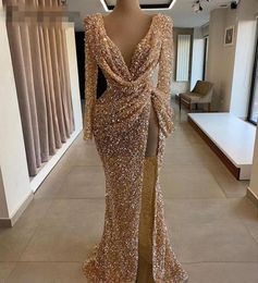 Sparkly Gold Sequins Evening Dresses 2021 Long Sleeves Sexy High Slit deep Vneck Mermaid Rose ruched Dubai Women Formal Gowns1333716