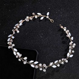 Tiaras Wedding Ornaments Hair Accessories Rhinestone Comb Handmade Pearl Crystal Hairband Bride Headdress Luxury Women Gift Jewelry Y240319