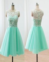 Turquoise Bridesmaid Dress Short Cheap White Ivory Lace Top Tulle Skirt Above Knee Length Wedding Party Guest Gowns Sleeveless8518175