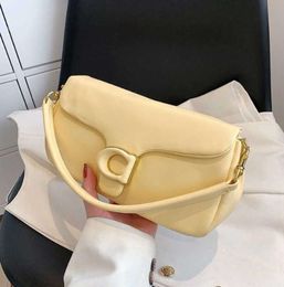 Designer Bag Luxury Tabby Sunshade Cloud Handbag Womens Pillow Sheepskin Warm and Sweet Full of Enthusiasm 2024 Latest Tiger