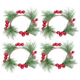 Decorative Flowers 4Pcs Candle Rings Holder Stand Garland Centrepieces With Artificial Red Berries Wreaths For Winter Holiday Decor