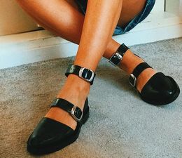 Nuovi sandali bassi Baotou nell'estate 2019 scarpe da donna jgb2019n0003019 200620