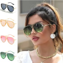 NEW Sunglasses Unisex Sun Glasses Personality Frog Mirror Anti-UV Spectacles Retro Classic Eyeglasses Ornamental Simplity Google