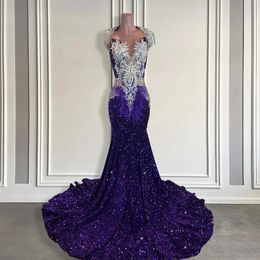 Sparkly Sequined Purple Prom Dresses Black Girls Luxury Pärled Tassel Long Evening Gowns Sheer Neck Party Endast examen GOWNS BC18420