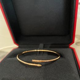 Seiko Edition Original luxury Classic nail bracelet designer bracelet Fashion unisex cuff bracelet gold jewelry Valentines Day gift Size 17 19