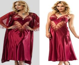 Red Two Piece Wedding Robes Spaghetti Strap Sleeveless Appliqued Lace Bridesmaid Robe Satin Silk Ruched See Through Night Gown For7731430