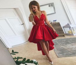 Sweet Spaghetti Red Lace and Satin Short Prom Dresses 2019 Sexy V Neck Ruffle HiLo Party Gowns Formal Evening Dresses Homecoming 5938023