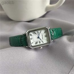 Armbanduhren 2024 Retro-Uhren, klassisch, lässig, Quarz-Zifferblatt, Lederarmband, rechteckige Uhr, modische Armbanduhren für Damen, 24319
