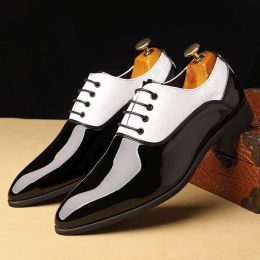 Shoes Britain Men Pointed Black With White Red Patchwork Casual Dress Homecoming Shoes Male Formal Wedding Oxfords Footwear