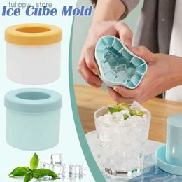 Ice Cream Tools Silicone Ice Cube Mould Round Ice Bucket Cup Mould Refrigerator Freeze Ice Maker Creative Design Ice Cube Mould for Party Barware L240319