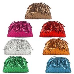 Hot Shoulder Bags Fashion Weaving Cloud Designer Handbags Packet Design Network Popular Cross Handheld Dumpling Tote 240311