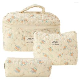 Cosmetic Bags 3Pcs Quilted Cotton Makeup Bag Floral Printed Toiletry Wash Ladies Large Aesthetic Storage Women's Travel Pouch