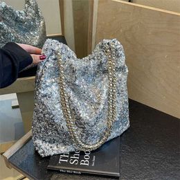 Trendy Shoulder Bags Sparkling Underarm Designer Handbags Shining Tote Bag High Quality Casual Womens Fashion Chain 240311