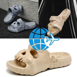2024 New Creative Skull Slippers Summer Men Women Slippers Novelty Outdoor Beach Sandals Non-slip Indoor Home Slides Couples Shoes GAI eur 40-45