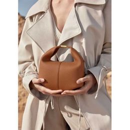 Hot Shoulder Bags French Niche designer handbags Brand High-end Leather Single Shoulder Crossbody Womens tote Bag Chain 240311