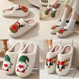 Winter Men's and Women's Slippers Soft and Warm Indoor Cotton Slippers Jascab Designer High Quality Fashion Cartoon Elk Flat Bottom Cotton Slippers GAI