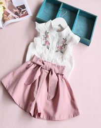 New Products Listed 2018 Girls Summer Wear Short Sleeved Suits Flower Embroidered Blouse Waist Belt Trousers Two Piece3497524