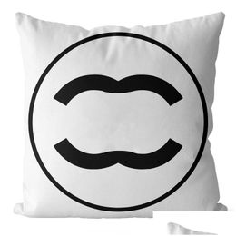 Cushion/Decorative Pillow Designer Throw Black And White Letter Logo Home Er Sofa Decoration Cushion 45 X 45Cm Core Drop Delivery Gard Otj9E