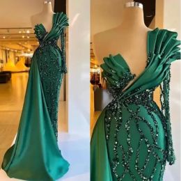 Emerald Green Mermaid Evening Kleider Eine Schulter Langarm Pailletten Paillon Prom Kleid Rüschen Glitzer Promi -Party -Kleid 0516