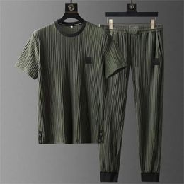 Summer Ice Silk Casual Sports Suit Mens Pleated Thin t shirt Pants Two Piece Set High Quality Breathable Tracksuit 240313