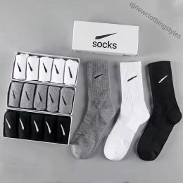 Men's Socks Women's Classic Black, White Grey Hook Solid Colour Socks 5 Pairs/Box Football outdoor Basketball Leisure Sports Socks