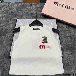 Designer MM24 No início da primavera New Fashion Heavy Cherry Decoration Minimalist Slim Fit Knit Top Top AD5Q