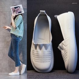 Casual Shoes 2024 Women's Summer Breathable Soft-soled Leather Cut-out Loafer Flat Sole Single Pregnant Large