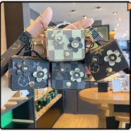 Mini Earphone Bag Wallet Keyrings PU Leather Luxury Key Chains Rings Jewellery Black Brown Flower Pendant Bag Charms Keychains Car Keys Holder CYG24032001-3