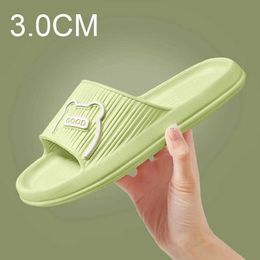 Slippers Cloud Women Beach Slides Cartoon Bear Flip Flops Mens Thick Sole Indoor Bathroom Non-Slip Shoes Summer Couple Sandals01XQLJ H240322