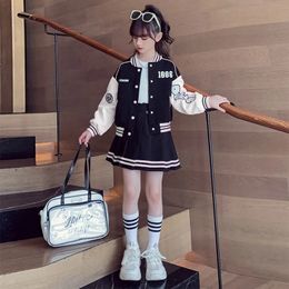 Junior Girls Baseball Suit Kid Spring and Autumn Fashion Splicing Letters Jacket Pleated Skirt 2 Pieces Student Set 240319