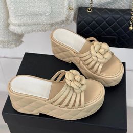 Slippers Size 35-41 Summer Beach Shoes For Women Genuine Leather Wedge Heels Flower Platform Slides Narrow Band Sandalias