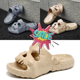 Popular EVA Shoes Skull Feet Thick Sole Sandals Summer Black blue Beach Men's Shoes Breathable Slippers GAI eur 40-45