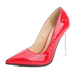 Dress Shoes 2022 Women Pointed End 11CM High Heel Pumps Sexy Nightclub Stiletto Single Metal Heels Rivets Studded Fashion Stage H240321DLI732AS