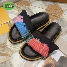 Pantofole firmate da donna Piscina Ciabatte con cuscino Scarpe Ciabatte in rilievo Ciabatte piatte da donna Comfort Pantofola estiva in nylon Scivolo Sandali di lusso stampati da uomo da spiaggia di lusso