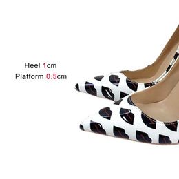 Dress Shoes Sexy Lip Print High Heels Black Pattern 12CM Fashion Single Nightclub Women Stage Pumps Model Show Pointed Toe StilettosQD80 H240321