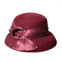 Berets 2024 Formal Hats Winter Pure Wool Felt Fedora Hat Wine Red Pearl Mother Gift Lady Top Grade Wedding Banquet